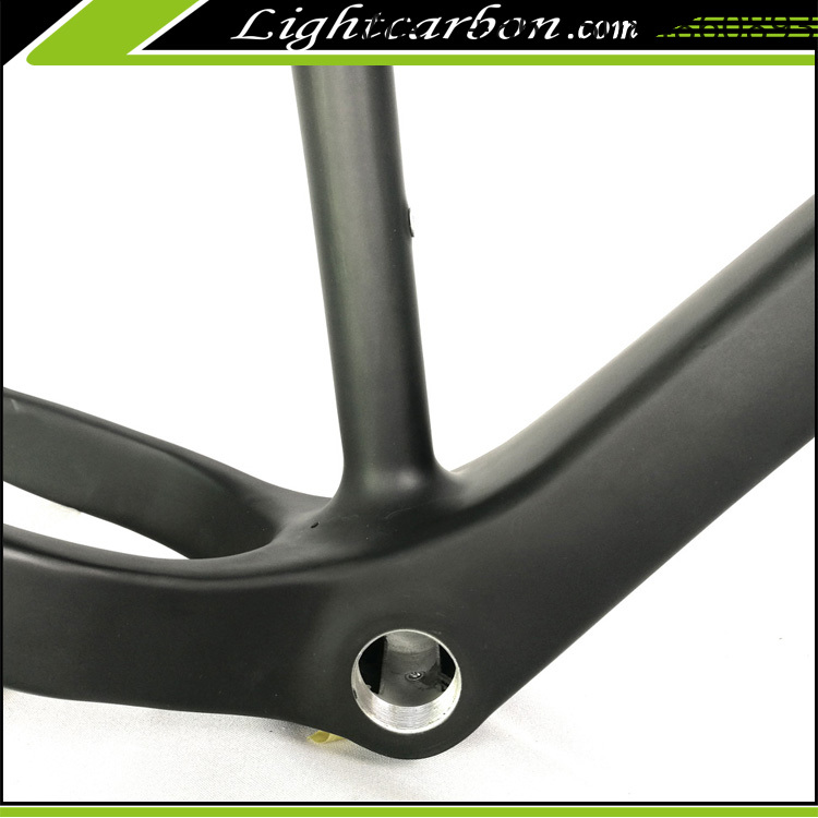 LCM613 26インチファットバイクフレーム、カーボンファ - Carbon Bike Frame のレビューと価格